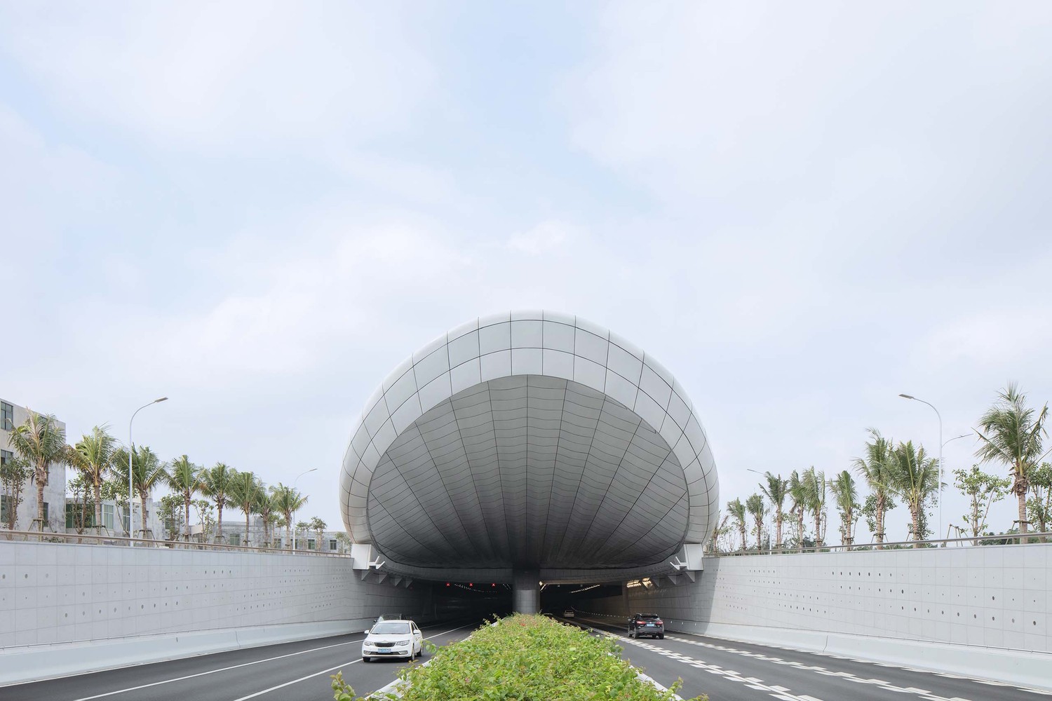 ?？谖拿鳀|隧道光過渡設計