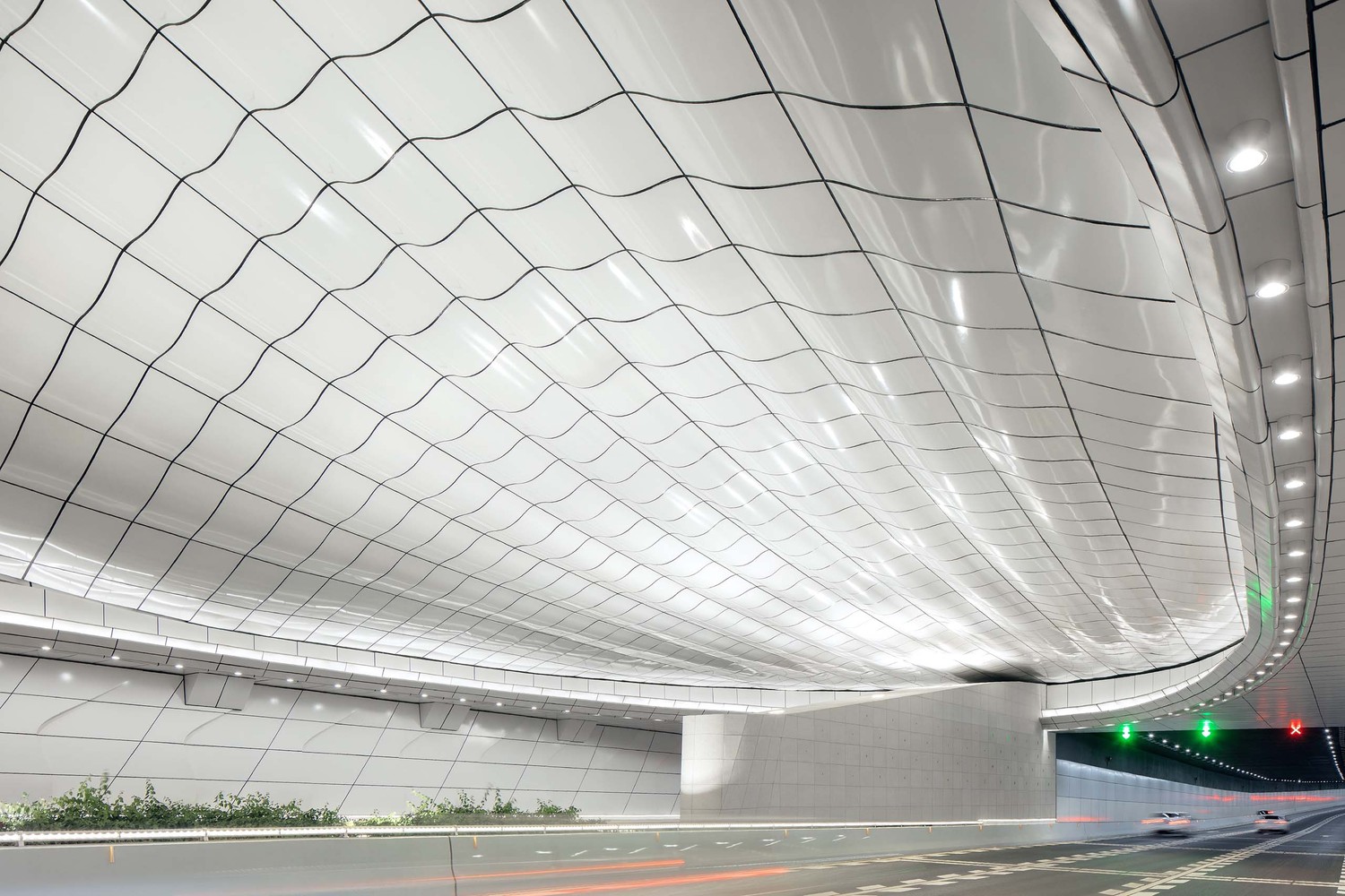 ?？谖拿鳀|隧道光過渡設計